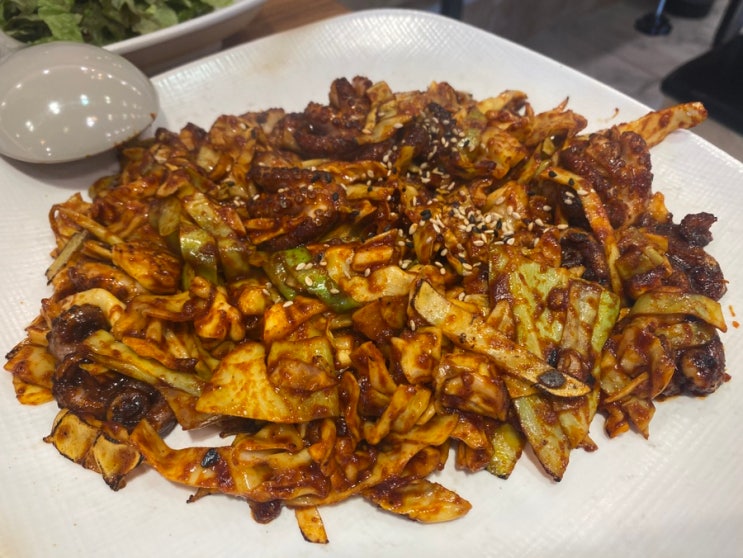  군산 수송동 맛집, 군산불향쭈꾸미 들깨칼국수와 함께 맛친조합!