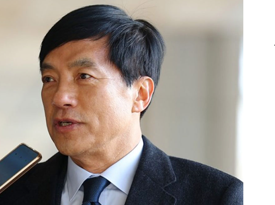 "<b>윤석열 사단</b>은 전두환의 <b>하나회</b>" 맹비난한 이성윤, 검사징계위... 