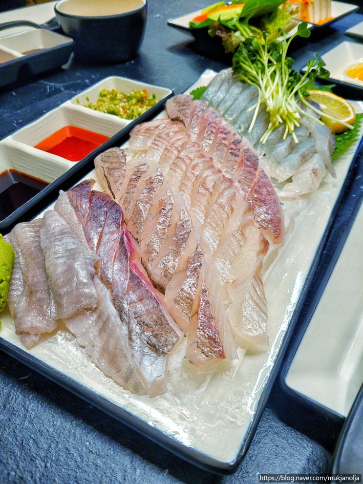  노량진역 횟집 '구월' 신선한 회 맛집