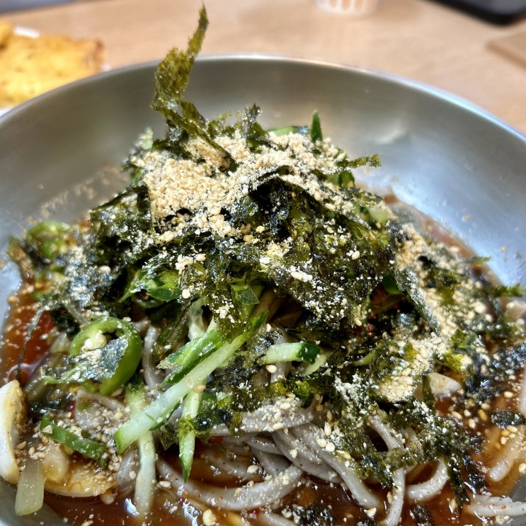  정선 아리랑시장 맛집 콧등치기 국수와 모둠전이 있는 회동집