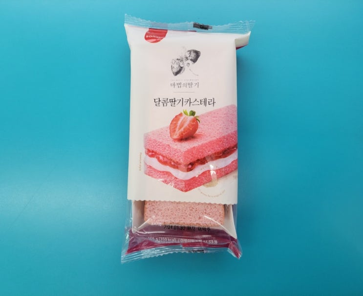 우유생크림과 딸기가 카스테라에 쏙 - 마법의딸기 달콤딸기카스테라 - 편의점신제품 내돈내산 솔직리뷰 우유생크림과 딸기가 카스테라에 쏙 - 마법의딸기 달콤딸기카스테라 - 편의점신제품 내돈내산 솔직리뷰