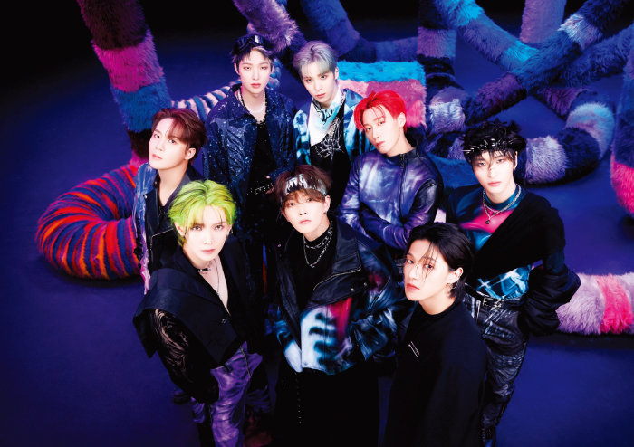 즈즈즈 아이돌의 무서운 반격 "<b>에이티즈</b>" <b>빌보드</b>에서 상위권!