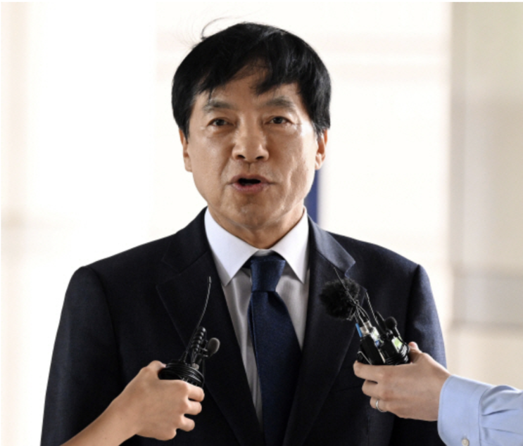 “윤석열 사단은 하나회” <b>이성윤 검사징계위</b> 회부