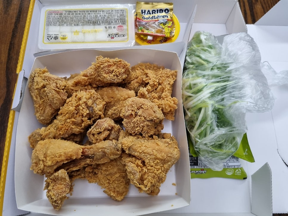 네네치킨 덕이점 사진 3