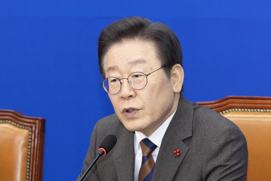 [단독]"<b>이재명</b>도 경선 치른다"…민주당 <b>공천</b> 피바람 예고