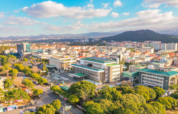 [진단] 독거노인·고독사 급증 대책은