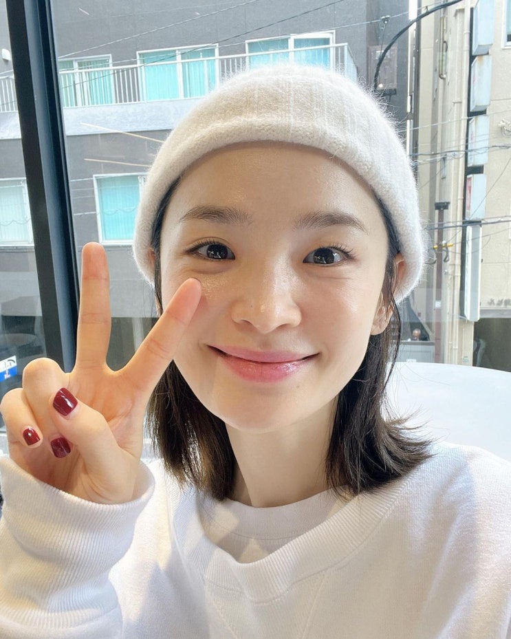  슬의생 채송화 교수역의 전미도님의 데일리백 패션으로 보테가 베네타 아르코 토트백 가방 추천