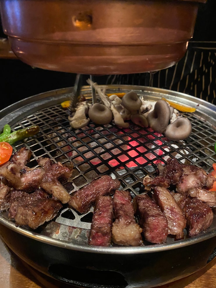  용산 화양연화 <분위기 좋은 신용산역 고기집> 아이본립 용산 맛집기행