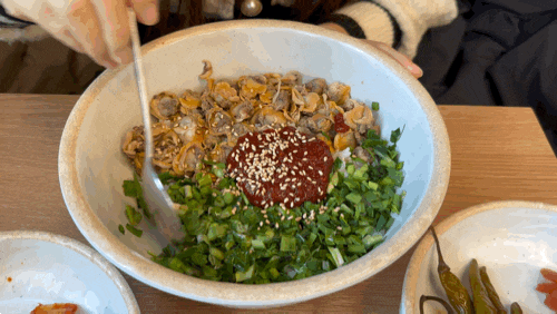  영등포시장 타임스퀘어 근처 해장하기 좋은 生 바지락 칼국수 벌교 꼬막비빔밥 맛집 고향엄마손 생바지락칼국수