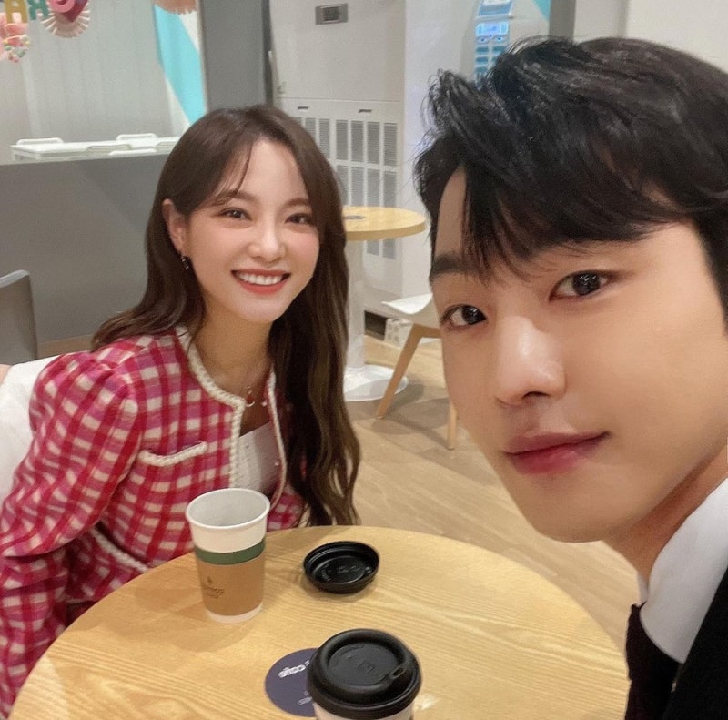 What's Going on with Ahn Hyo-seop and Han Seo-hee's KakaoTalk? Solitary Chatroom, Instagram Fabrication, Recent Status, Profile
