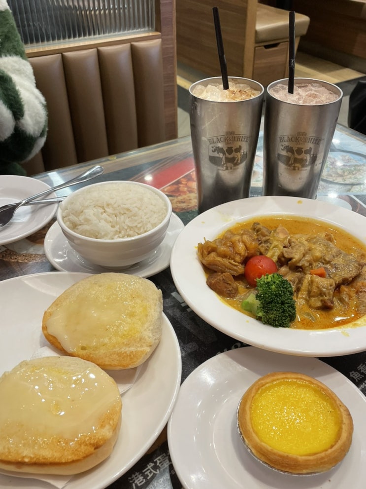  홍콩 침사추이 맛집 | 가게 잘못 찾아왔지만 현지인 맛집인 구룡 레스토랑