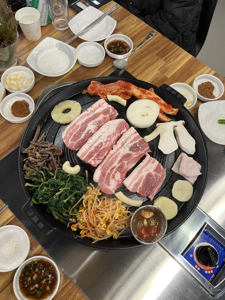 [대구대곡동맛집] 새로생긴 대곡2지구 솥뚜껑 삼겹살맛집 "수목원 꽃돼지" 방문후기!!