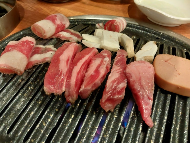  20240126 대전 시청역 맛집 '한마음정육식당 대전시청점' / 가성비 최고로 즐길 수 있는 소고기 후기