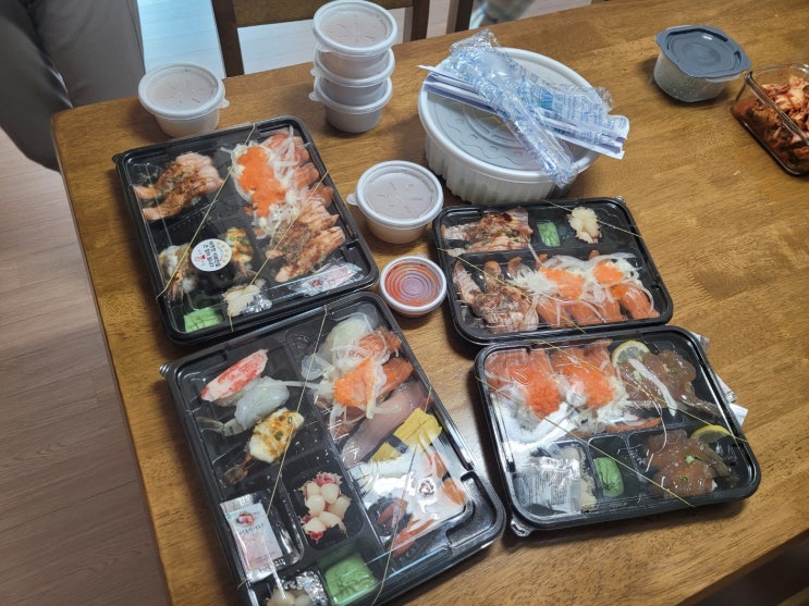 오산 원동 만원초밥(오산시청) 오산 원동 만원초밥(오산시청)