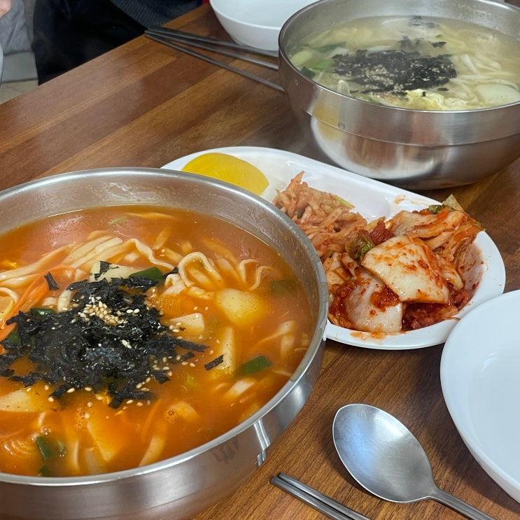  [동해 현지 맛집] ‘옥이네분식’ 칼국수에 김치 존맛