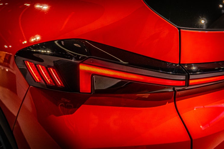  BMW XM, 압도적인 성능과 디자인 SUV 모델 (가격, 연비)