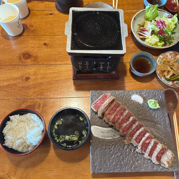  전주 객사 두툼한 돈가스가 올라간 가츠동과 규카츠 맛집 타규
