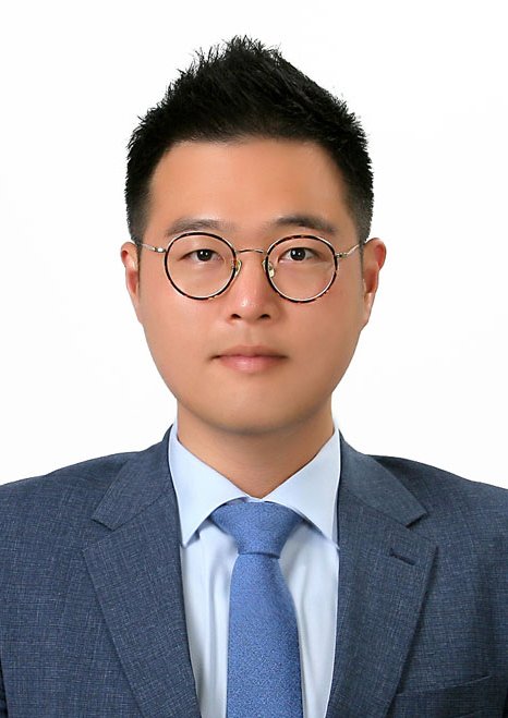뇌물 수사 중 해외도피…<b>최영환</b> 전 <b>광주시의원</b> 자진귀국·체포
