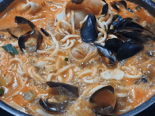  [춘천] 후평동 현지인 추천 로컬 맛집 <보영이네 해물칼국수>