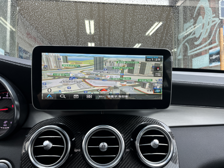  메르세데스 벤츠 AMG GLC 63 S 10.25 와이드 모니터 & 큐로이엑스 터치 네비 솔루션!