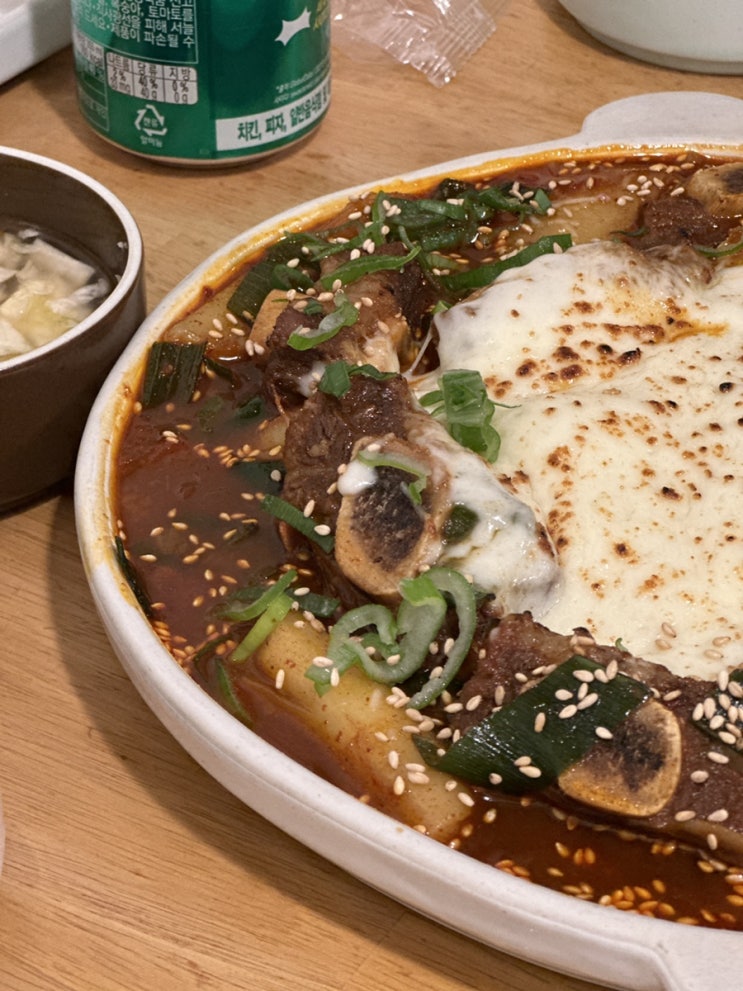  꾸준히 사랑받는 곳은 늘 이유가있얌미하움 경주 황리단길 [소옥]