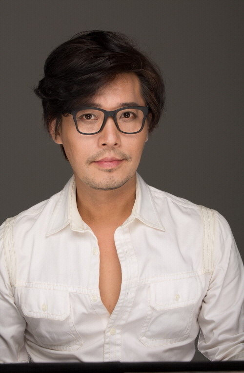 그룹 컬트 등 프로젝트 그룹의 대가 가수 김준선