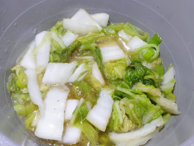 기품은 김치 모나용평 백김치로 다양하게 활용해보자 찌개 볶음밥 기품은 김치 모나용평 백김치로 다양하게 활용해보자 찌개 볶음밥