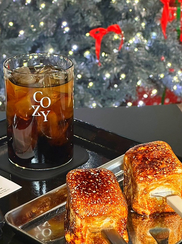 부평구청역 청리단길 카페 , 감성가득한 디저트 맛집 "코지커피 (co:zy coffee)" (feat. 애견동반가능)