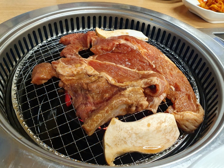  남위례역 점심 맛집 해뜨는소돼지갈비 가성비 최고