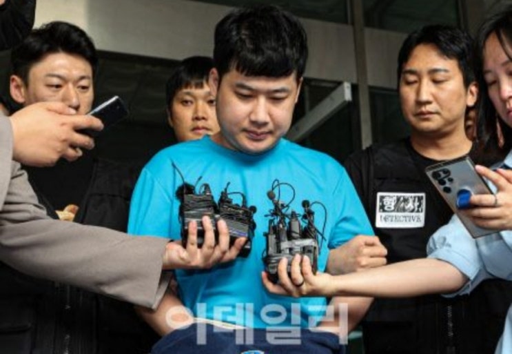 <실시간 핫이슈> '신림동 흉기난동' 조선, 1심 무기징역..."사회서 영원히 격리" <실시간 핫이슈> '신림동 흉기난동' 조선, 1심 무기징역..."사회서 영원히 격리"
