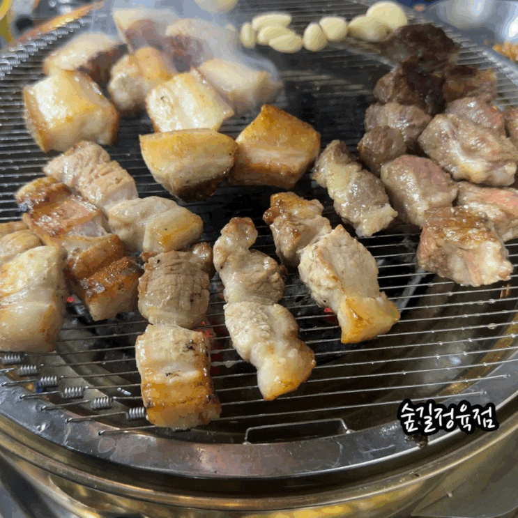  연남동 고기집 숲길정육점 홍대 모임장소 고기 구워주는 항정살 맛집 다녀옴
