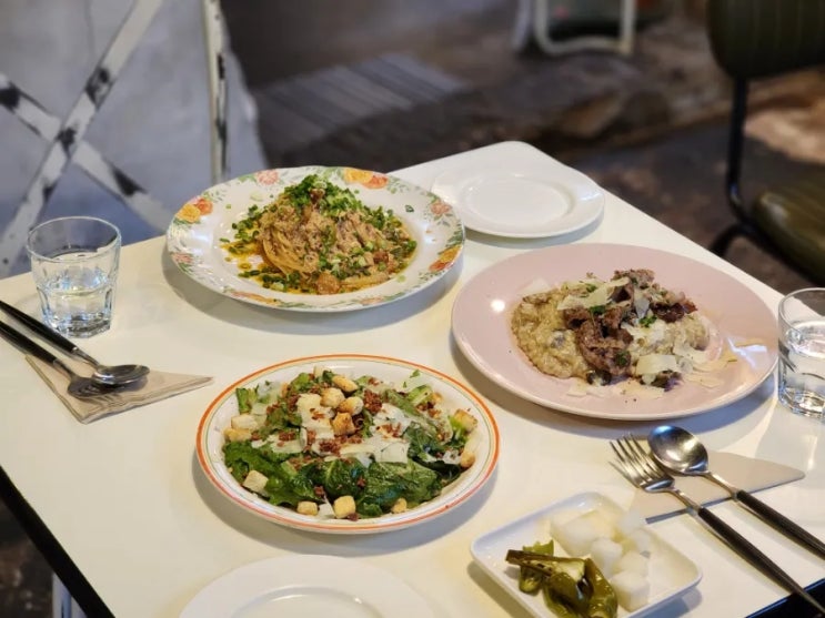  익선동 맛집 한옥거리에서 데이트 간판없는가게
