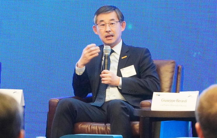  김우규 한국머크 대표, '2024 경제전망포럼'서 정부 지원 중요성에 대한 인사이트 공유