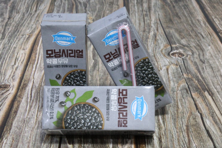  식사대용우유 덴마크 모닝시리얼 약콩우유