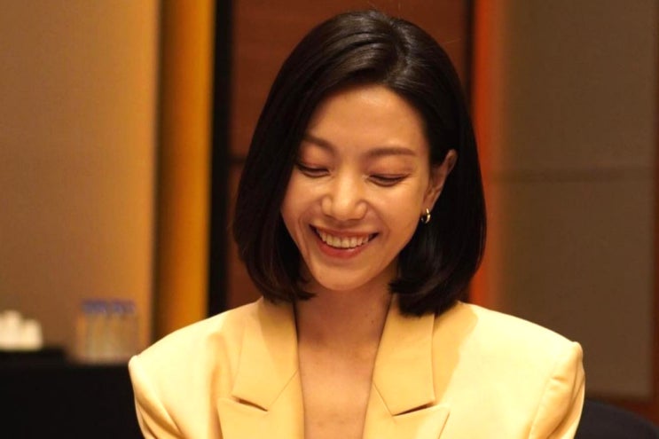 직접 무속인 만나 굿도 배웠는데…갑작스러운 소식 전한 배우