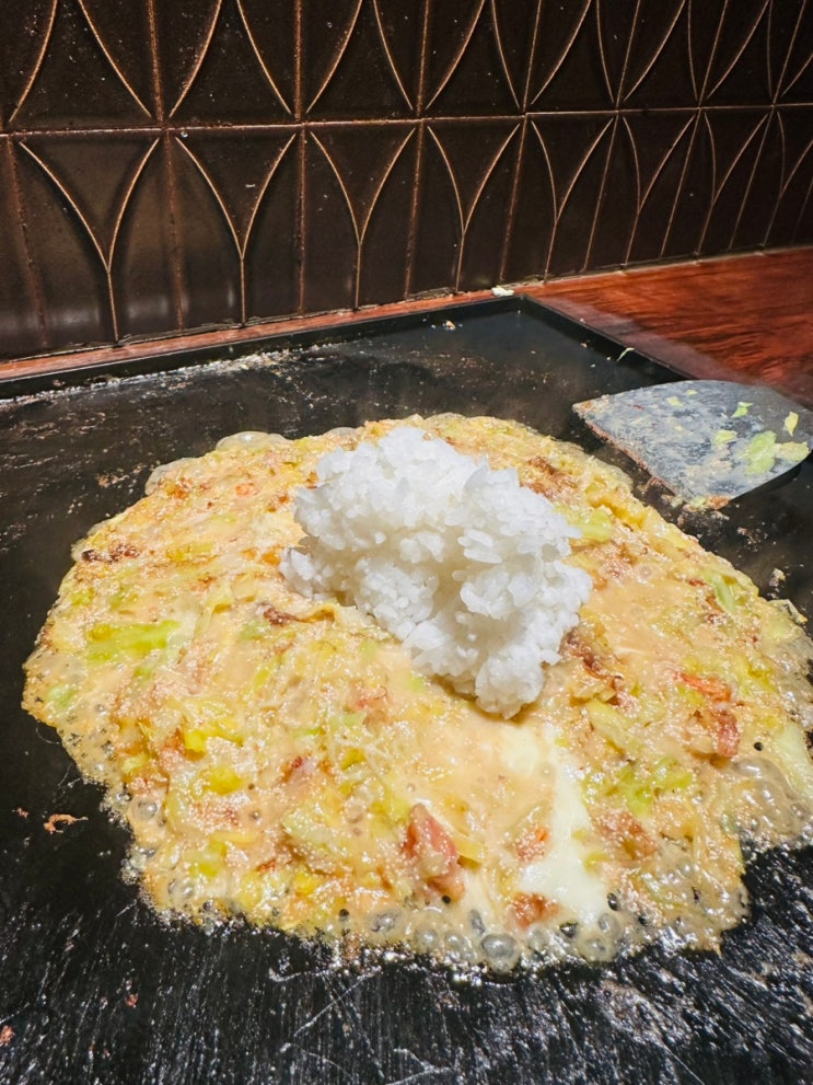  시부야 몬자야키 맛집 Monja Moheji｜시부야스카이 관람 후 바로 먹기 좋은 로컬 맛집