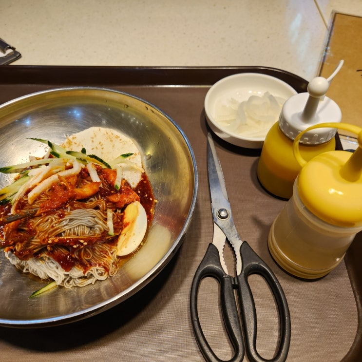  창원롯데백화점 식당가 아기랑 가기 좋은 <함경옥> :아기의자,식기,어린이메뉴
