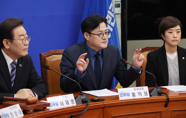 민주당 <b>선거제</b> 전<b>당원 투표</b>, 정치권 반응 엇갈려