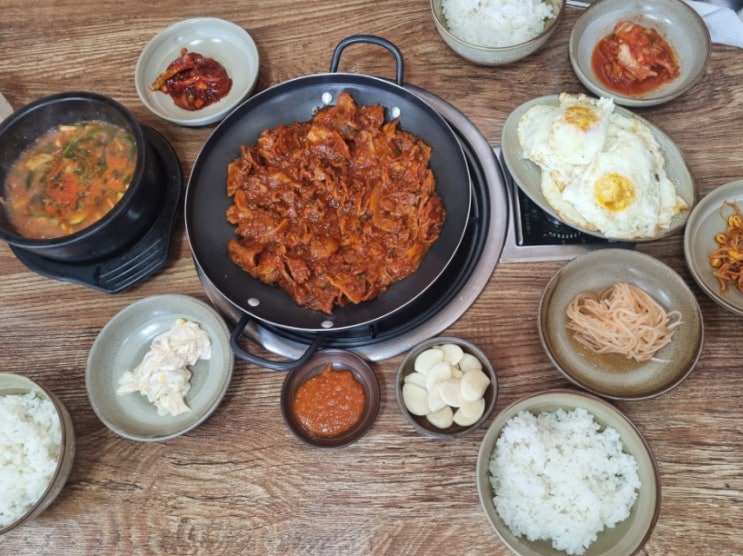 [거창군 거창읍] 봉천식당 : 거창 밥집, 현지인 맛집 (두루치기)