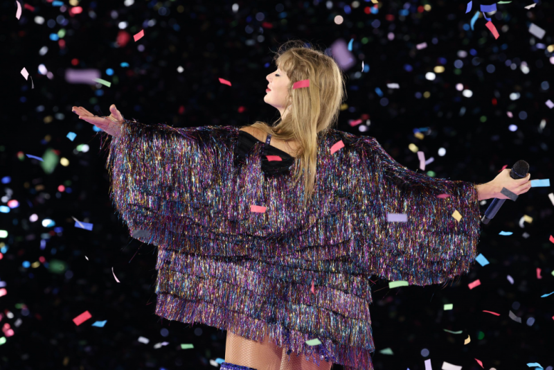 [42] Mastermind - Taylor Swift