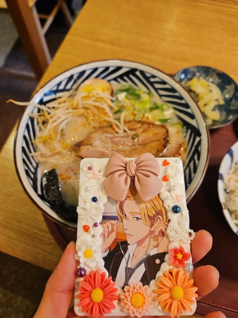 하루 동안 플레이브 노아 생일 카페 예약 없이 현장 입장으로만 7개 다녀온 후기 20240202 : 네이버 블로그