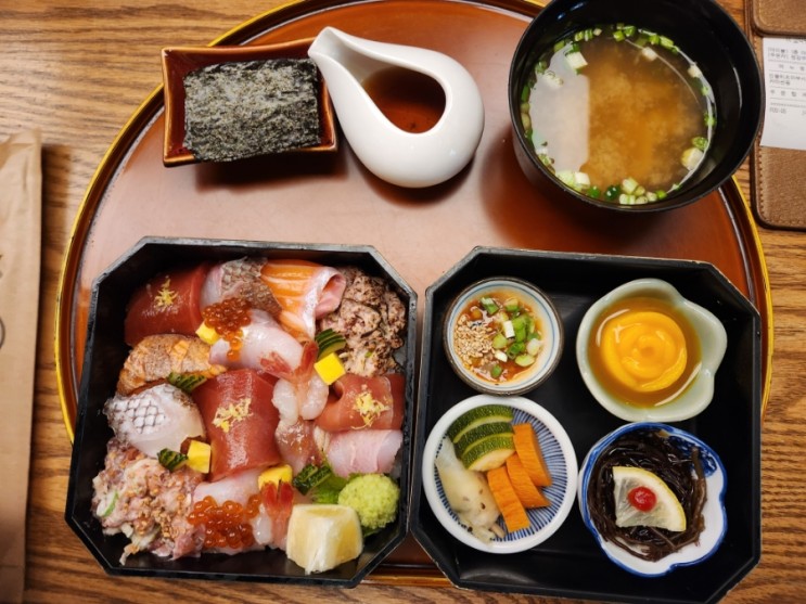 [부산-우동] 일본 나고야식 장어덮밥(히츠마부시)&카이센동 맛집, 해목 해운대점(해운대맛집, 민티)