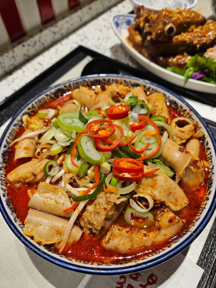 [을지로 입구역맛집] 소공동 쌀국수 맛집 줄서는식당 땀땀 롯데백화점 본점