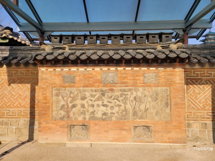  경복궁 안에 있는 보물 자경전 십장생굴뚝 (아궁이 원리)