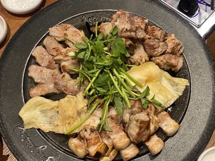  [연산/시청] 삼겹살 고깃집 푸주인_다 구워주는 고깃집 feat. 멜 조림