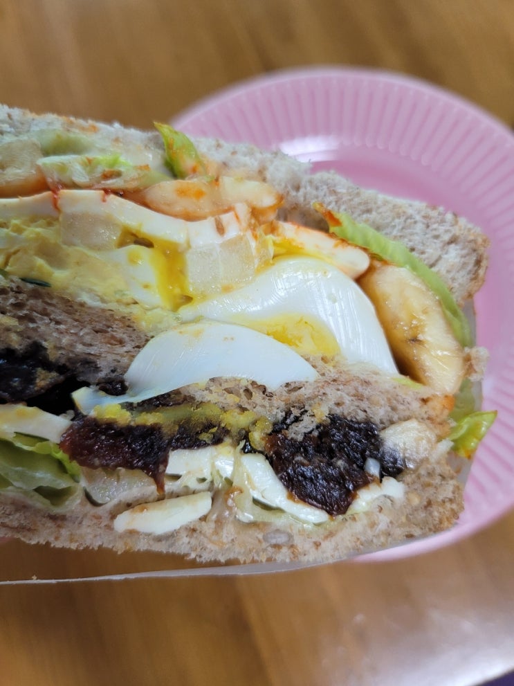  아침 식단 샌드위치로 냉파도 성공