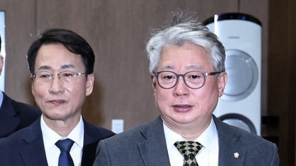 <b>새로운미래</b> 창당식에 <b>조응천</b>·이원욱 <b>불참</b>...“참여 않겠다”... 