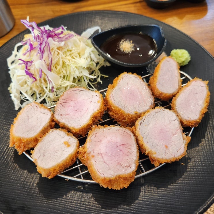  임학역 돈가스/모밀/만두 동네 맛집 - 오색동 임학점