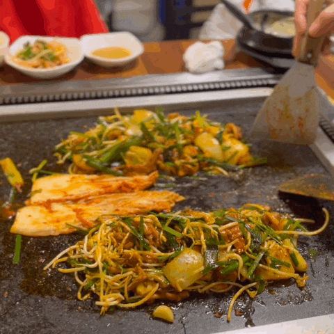  정릉 맛집 바람난 오리궁뎅이 북한산보국문역 오리주물럭 tv 맛집