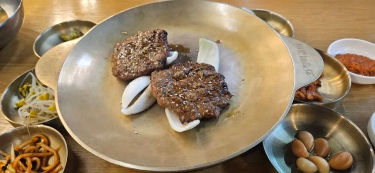 광주 송정 떡갈비거리 원조집 '화정 떡갈비' 떡갈비+육회비빔밥 후기 광주 송정 떡갈비거리 원조집 '화정 떡갈비' 떡갈비+육회비빔밥 후기